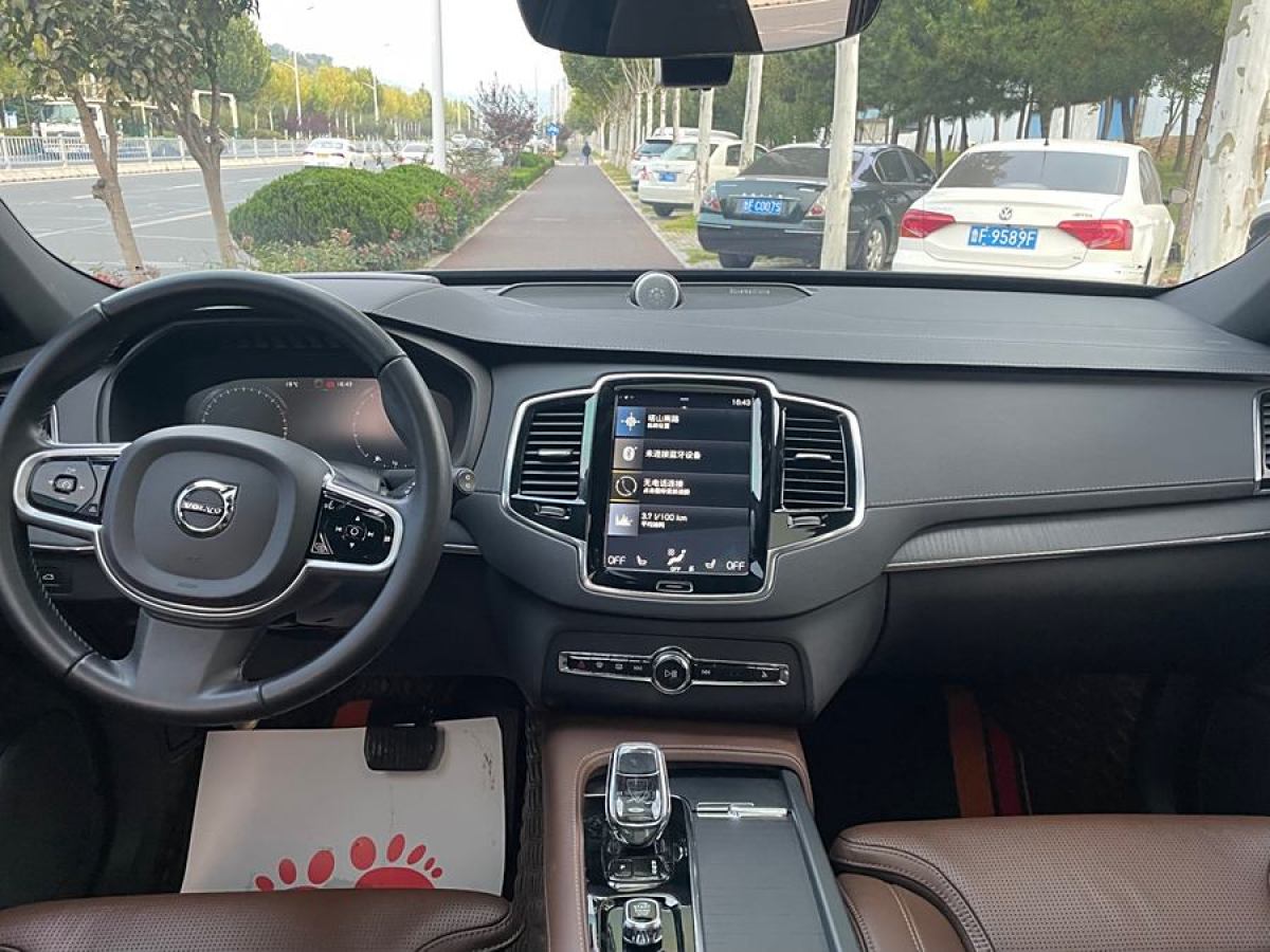 2021年6月沃爾沃 XC90  2024款 B6 智雅豪華版 7座