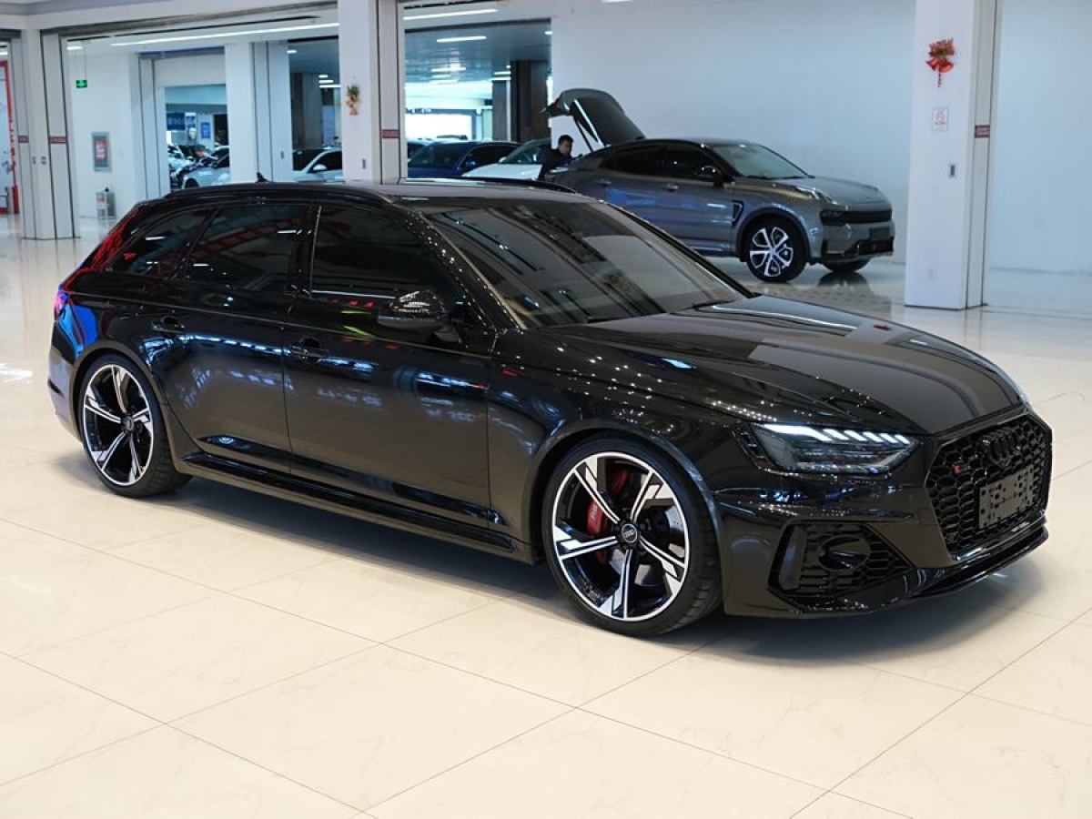 奧迪 奧迪RS 4  2023款 RS4 Avant 黑曜版圖片