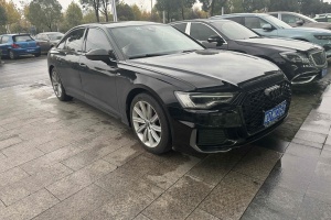 奥迪A6L 奥迪 45 TFSI 臻选动感型