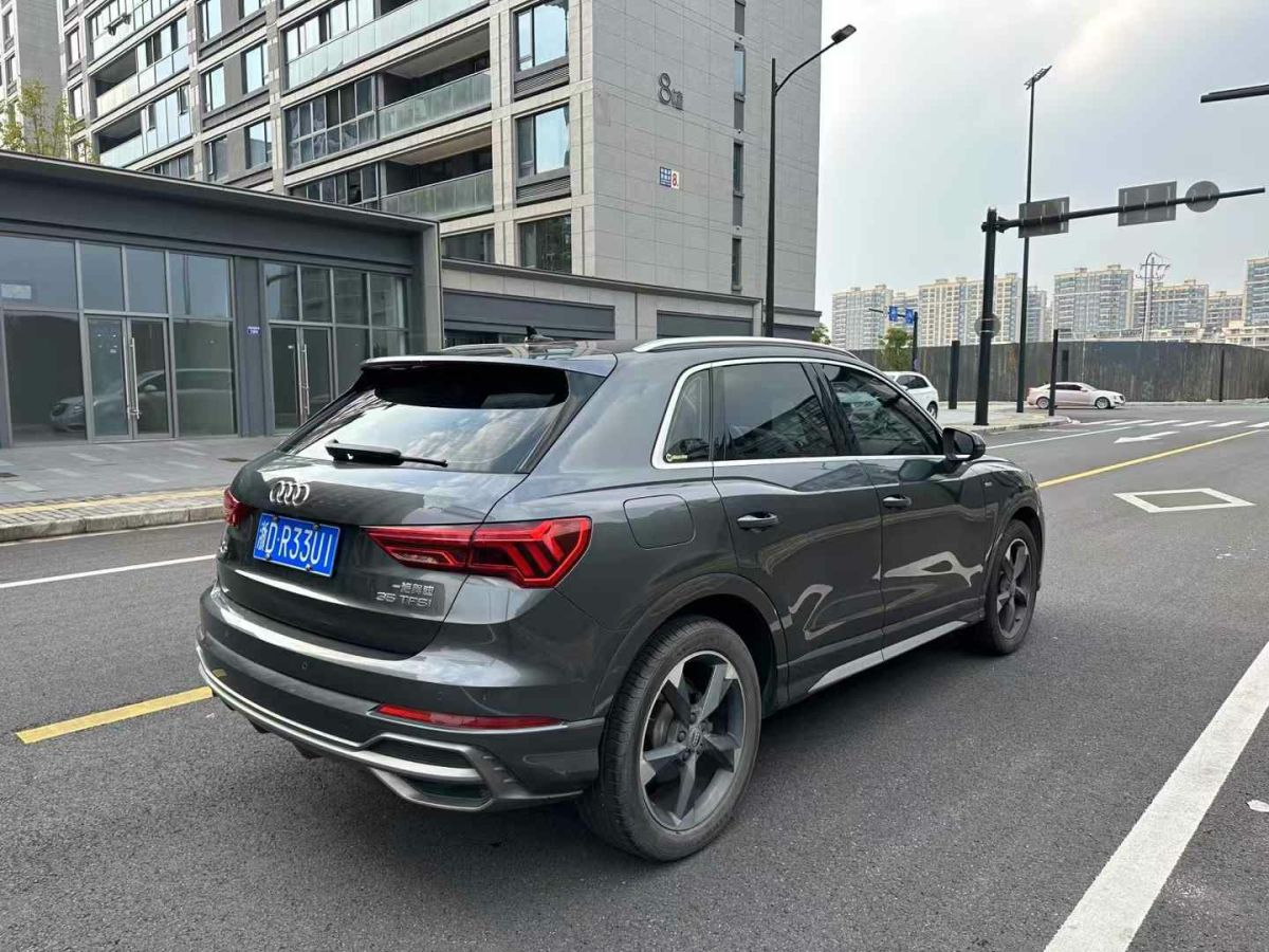 奧迪 奧迪Q3  2020款 35 TFSI 時尚動感型圖片