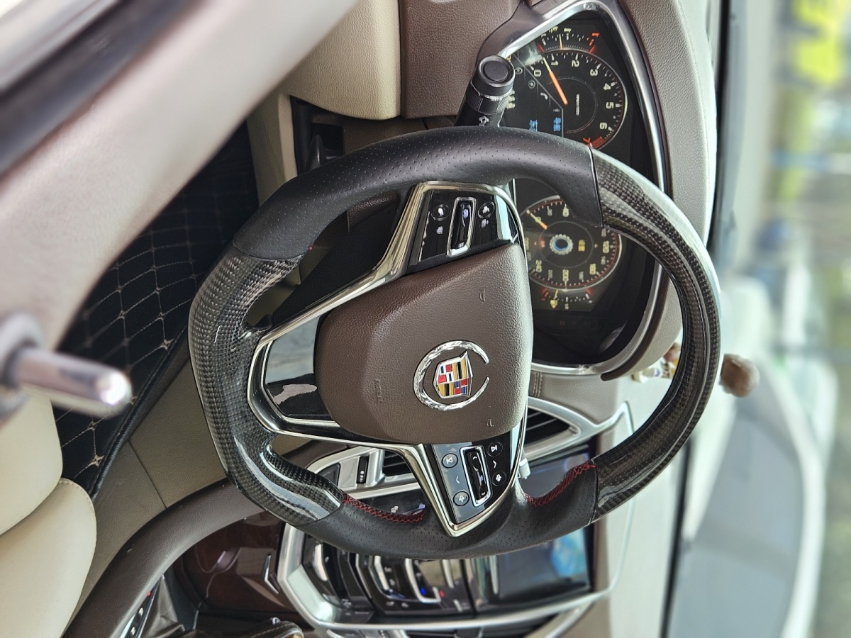 凱迪拉克 SRX  2013款 3.6L 旗艦型圖片