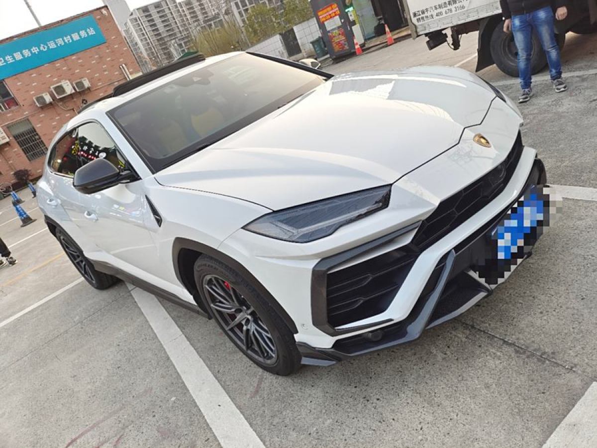 蘭博基尼 Urus  2018款 4.0T V8圖片