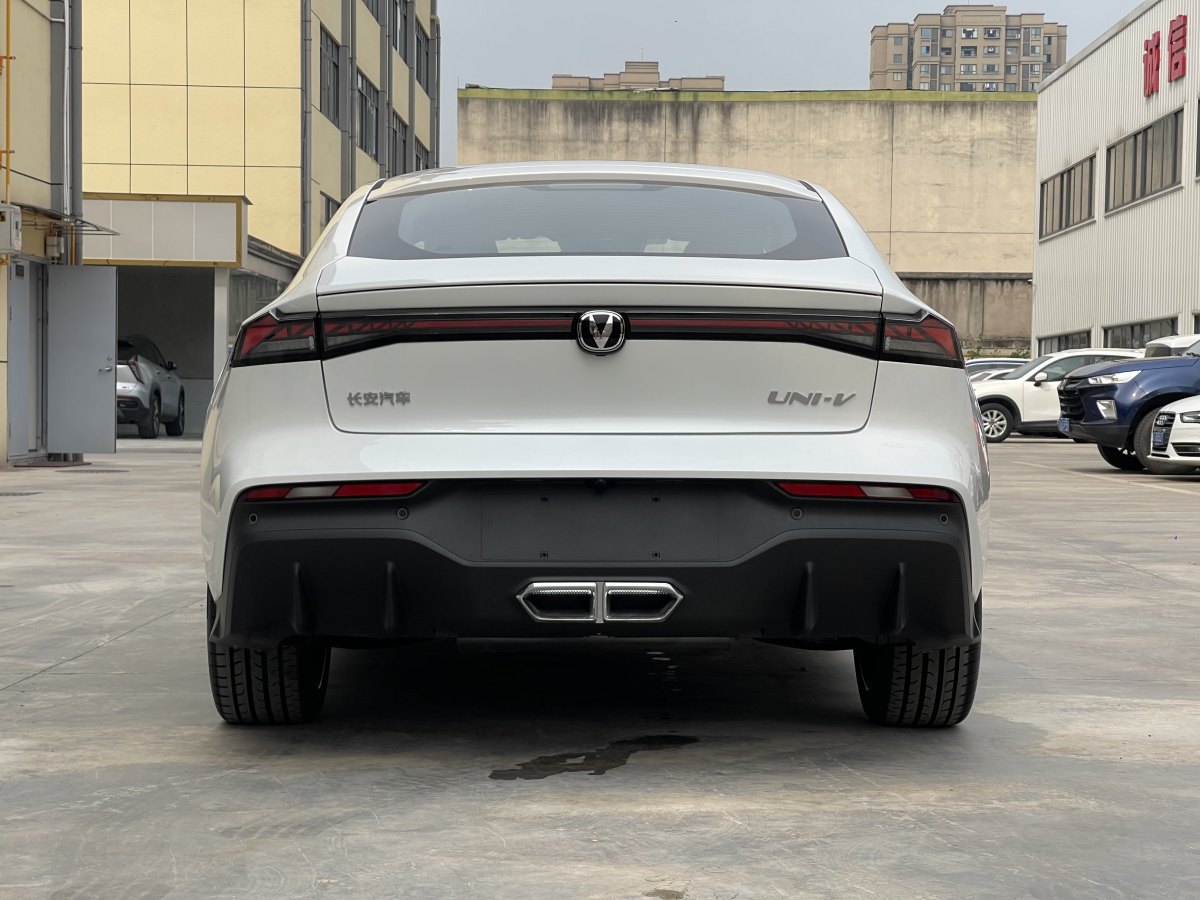 長安 長安UNI-V 智電iDD  2024款 藍鯨智電iDD 136km 智尊型圖片