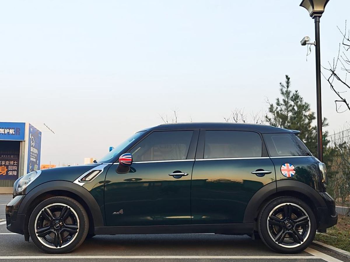 2013年6月MINI COUNTRYMAN  2011款 1.6T COOPER S ALL4