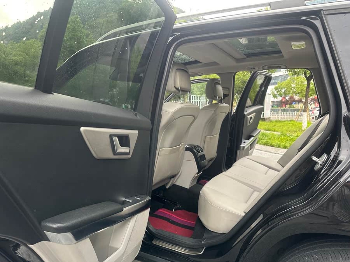 奔馳 奔馳GLK級  2013款 改款 GLK 300 4MATIC 豪華型圖片