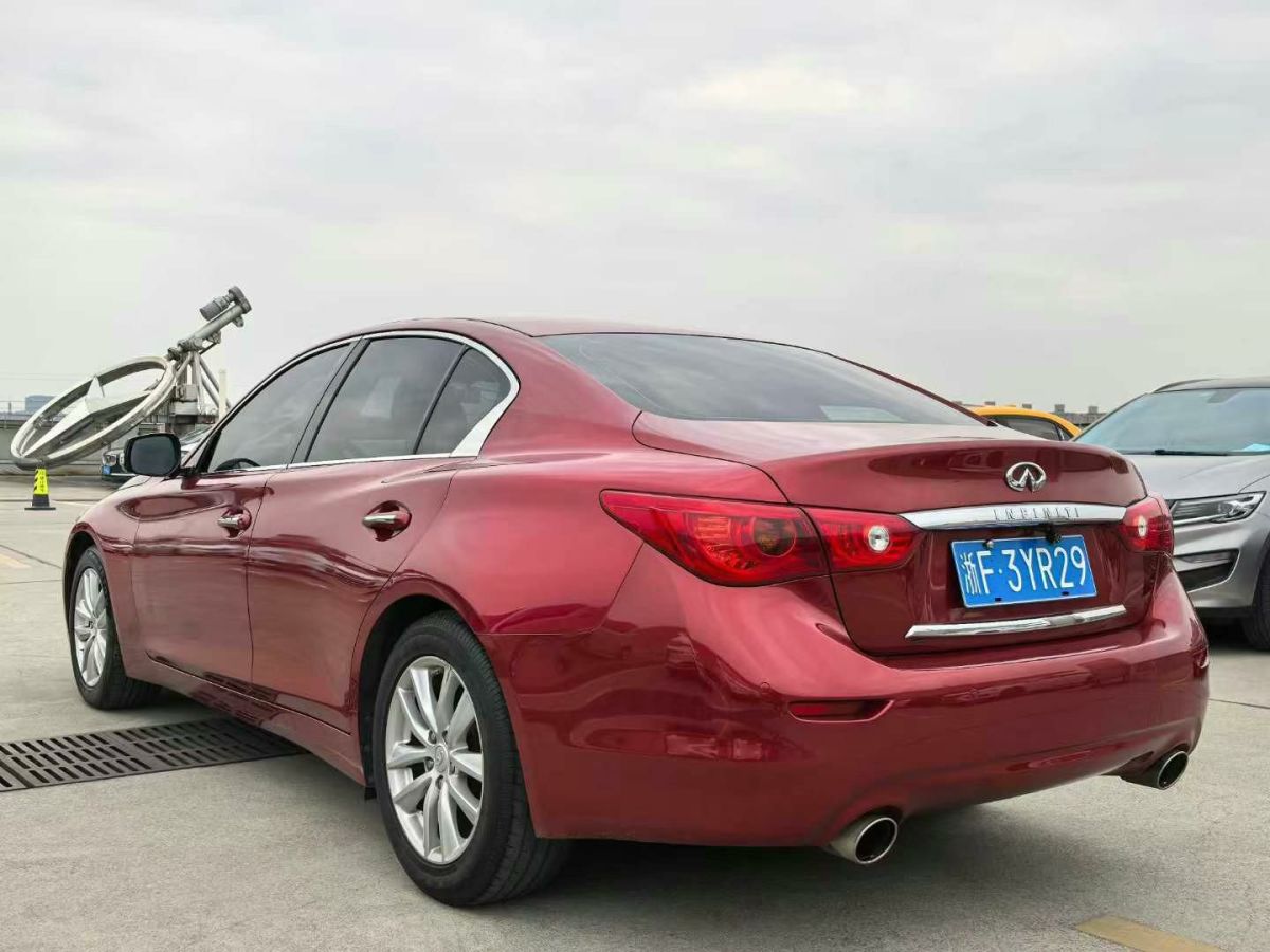 英菲尼迪 Q50  2014款 2.0T 豪華版圖片