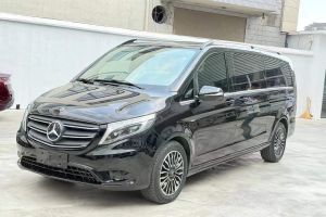 V級(jí) 奔馳 V 260 L 尊貴加長(zhǎng)版
