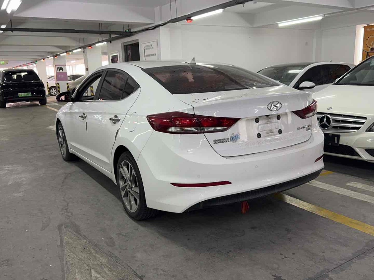 現(xiàn)代 領(lǐng)動(dòng)  2016款 1.6L 自動(dòng)智炫?旗艦型圖片