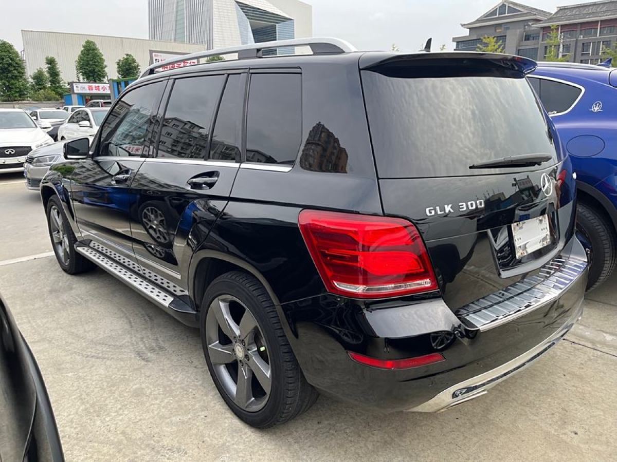 奔馳 奔馳GLK級  2013款 改款 GLK 300 4MATIC 時尚型圖片