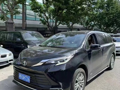 2022年7月 丰田 赛那SIENNA  2.5L混动 尊贵版图片