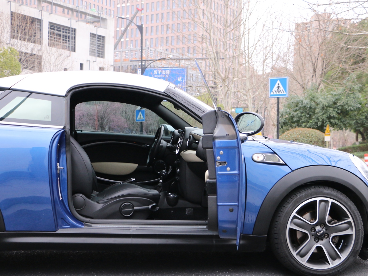 2012年3月MINI COUPE  2012款 1.6L COOPER