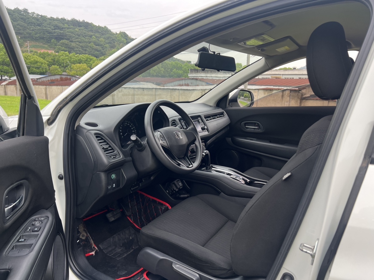 本田 缤智  2017款 1.5L CVT两驱舒适型图片