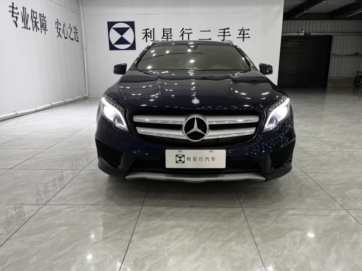 奔馳 奔馳GLA  2015款 GLA 260 4MATIC 運(yùn)動(dòng)型圖片