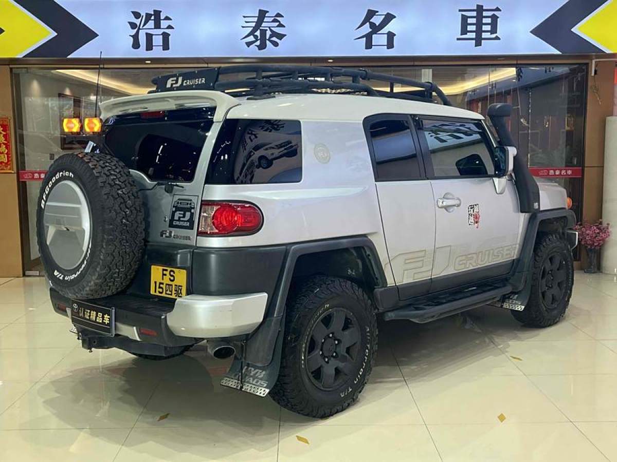 豐田 FJ 酷路澤  2007款 4.0L圖片