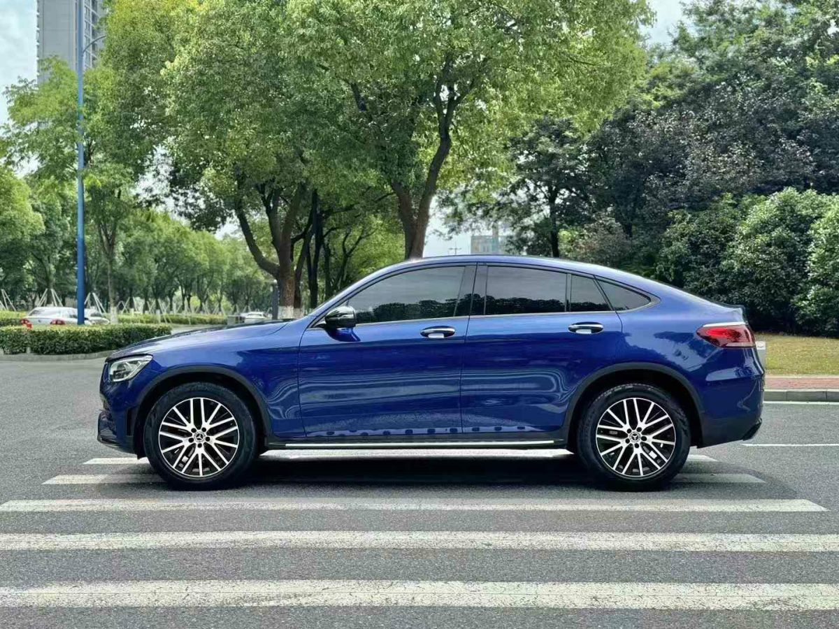 奔馳 奔馳GLC  2021款 GLC 300 4MATIC 轎跑SUV圖片