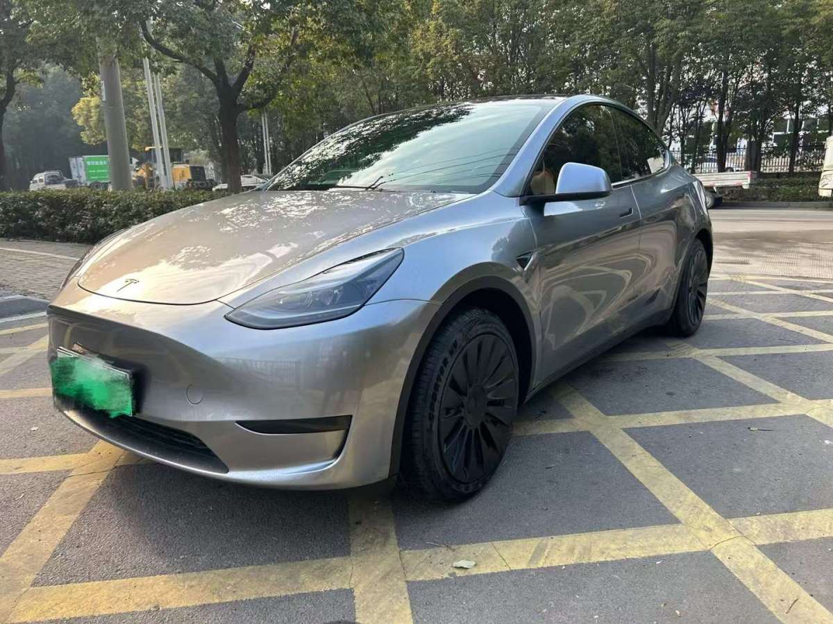 特斯拉 Model Y  2023款 后輪驅(qū)動(dòng)版圖片