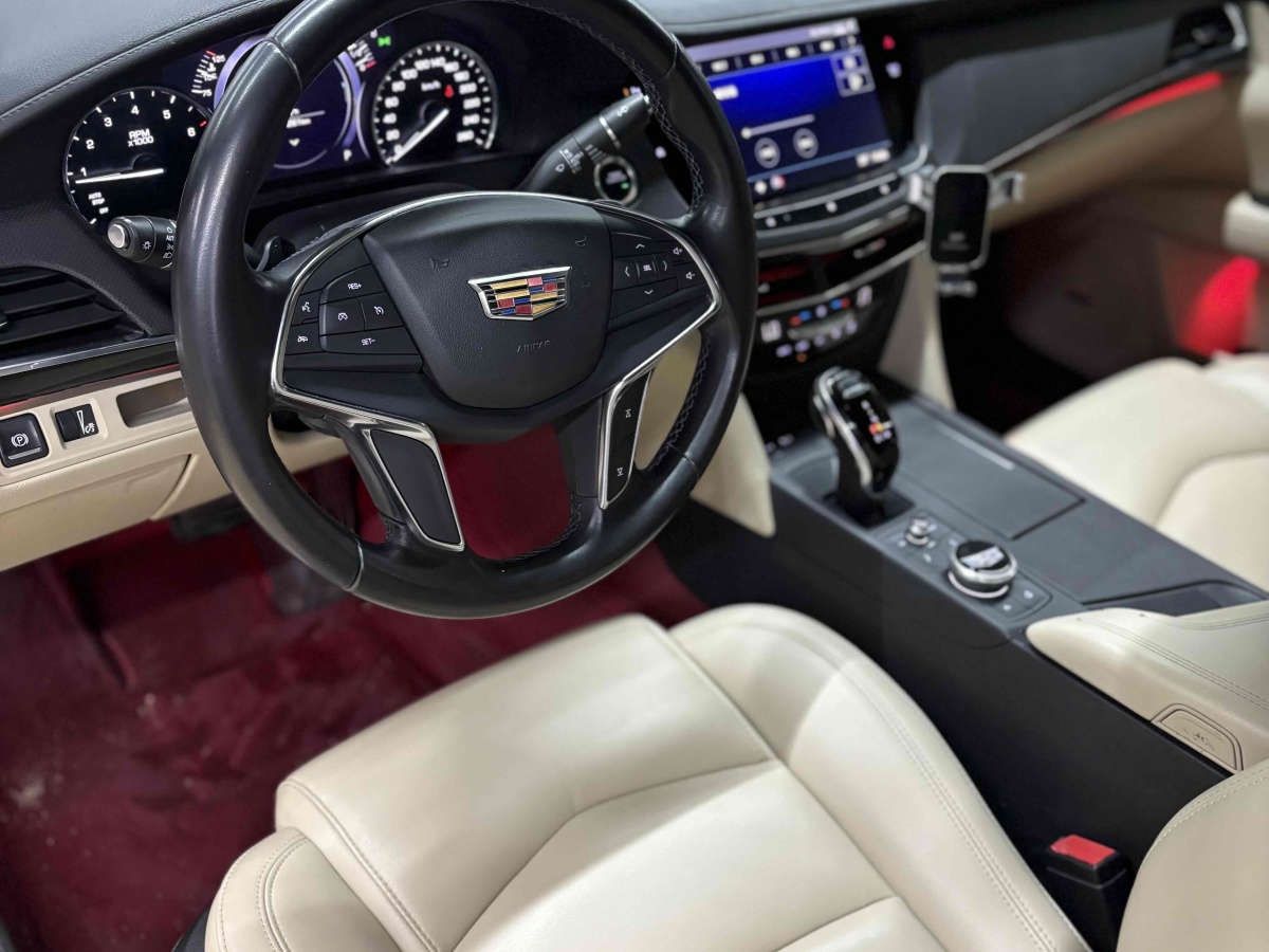 凱迪拉克 CT6  2020款 改款 28T 時(shí)尚型圖片
