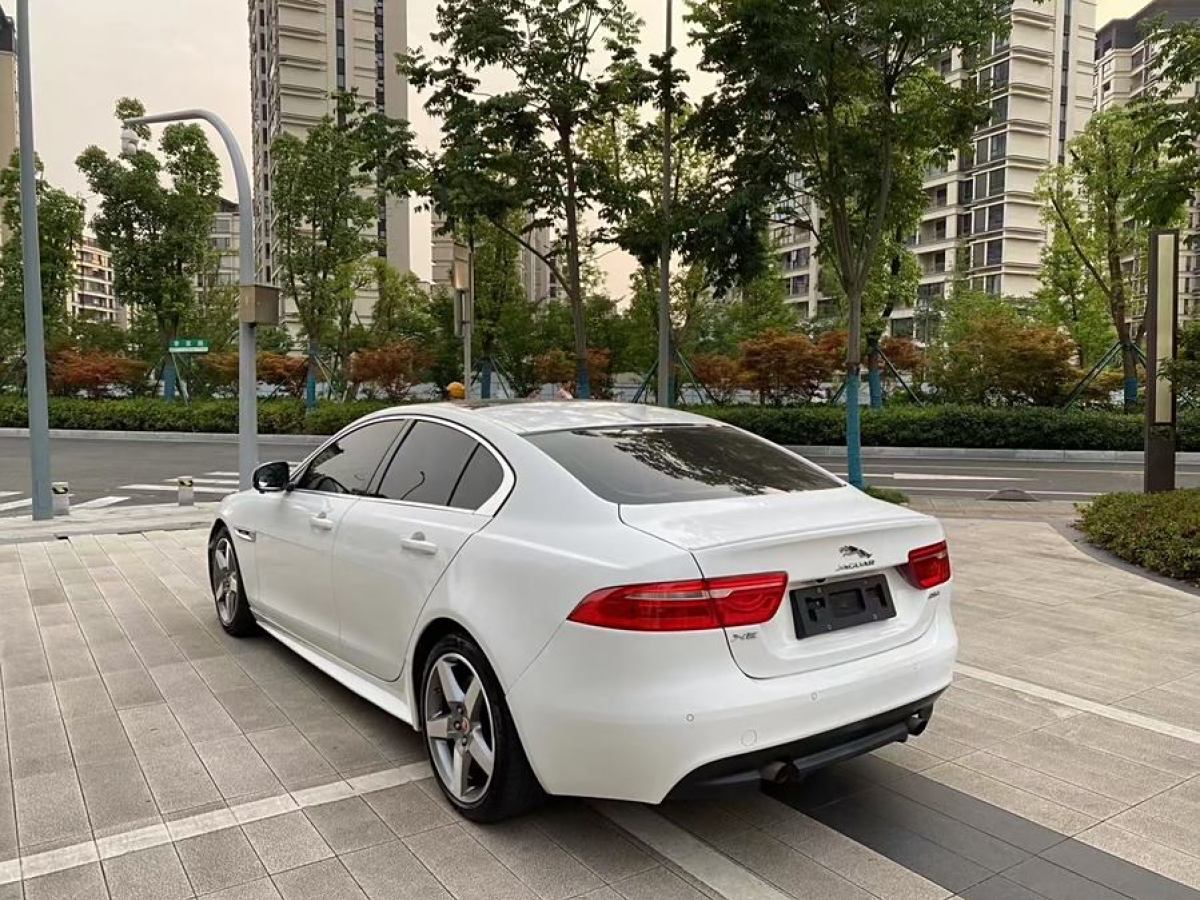 捷豹 XE  2015款 2.0T 200PS R-Sport圖片