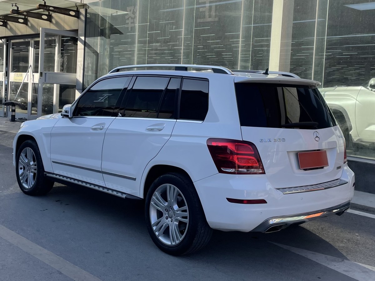 奔馳 奔馳GLK級  2013款 改款 GLK 300 4MATIC 時尚型圖片