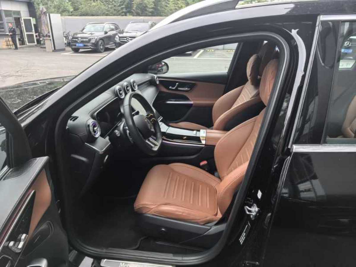 奔馳 奔馳GLC  2024款 改款 GLC 260 L 4MATIC 豪華型 5座圖片