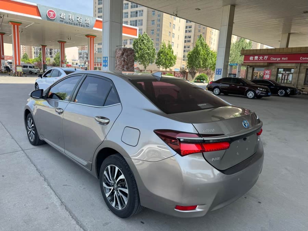 豐田 卡羅拉  2017款 改款雙擎 1.8L E-CVT精英版圖片
