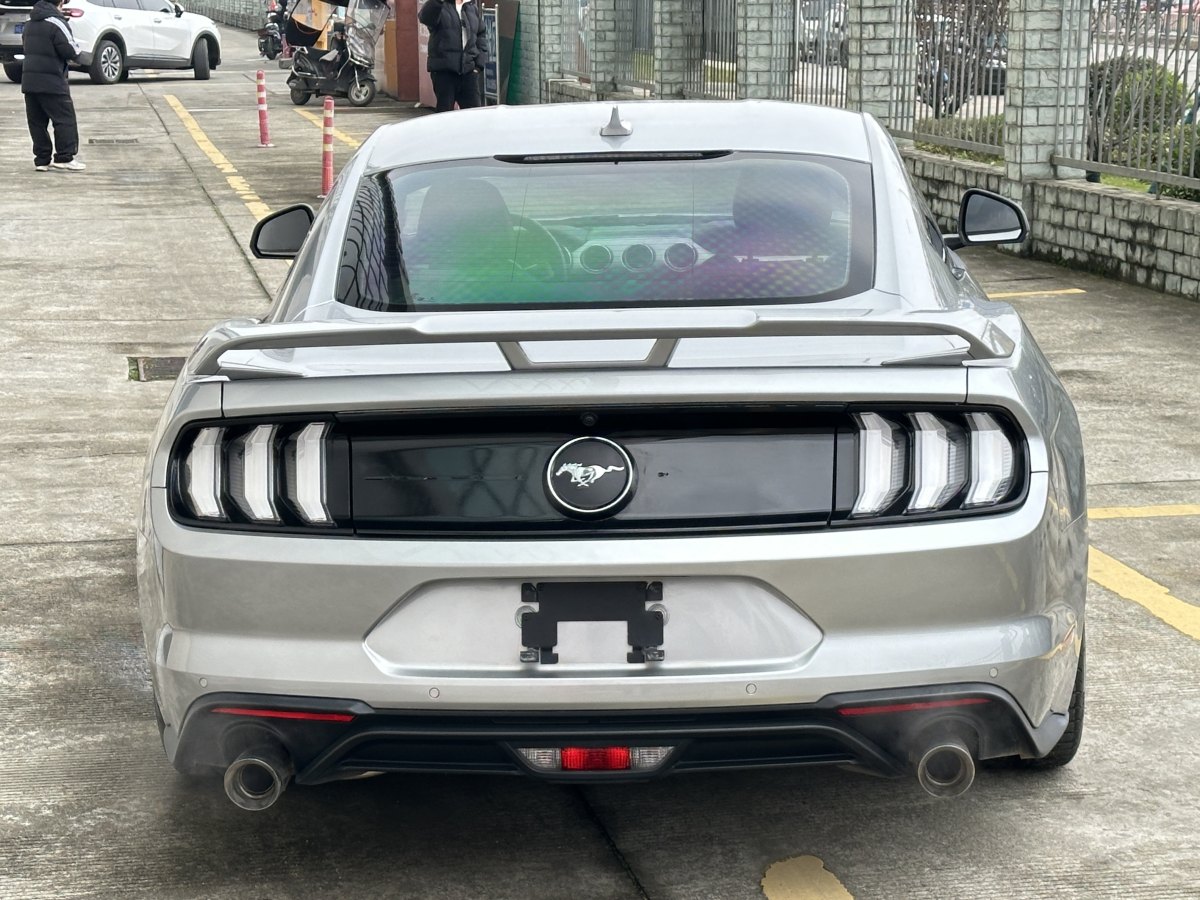 福特 Mustang  2021款 2.3L EcoBoost 馳影性能進(jìn)階版圖片