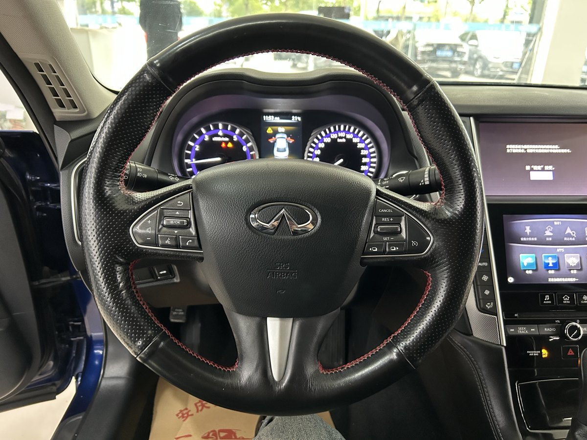 英菲尼迪 Q50L  2016款 2.0T 悅享版圖片