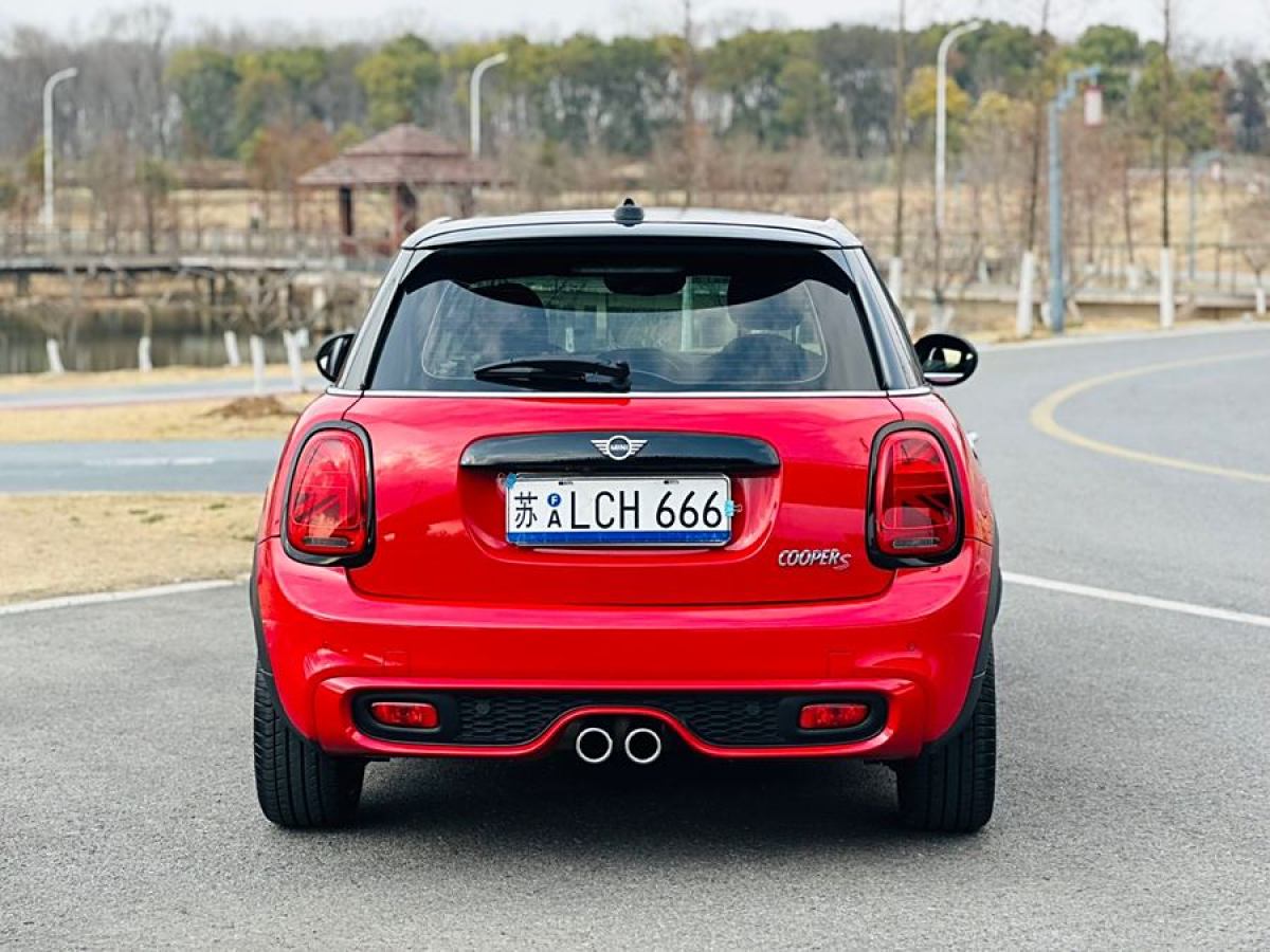 2018年9月MINI MINI  2019款 2.0T COOPER S 藝術(shù)家 五門版