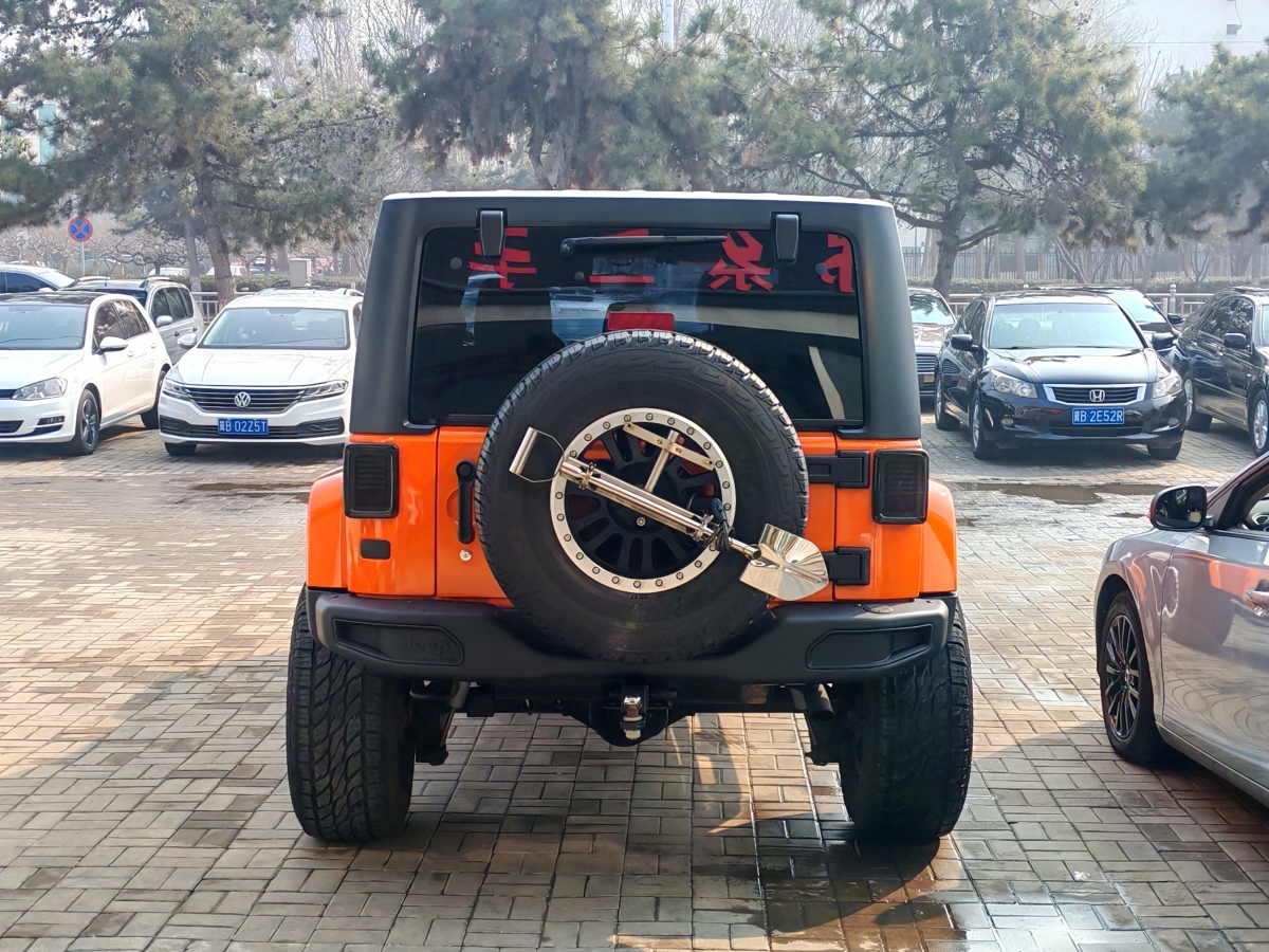 Jeep 牧馬人  2012款 3.6L Sahara 四門版圖片