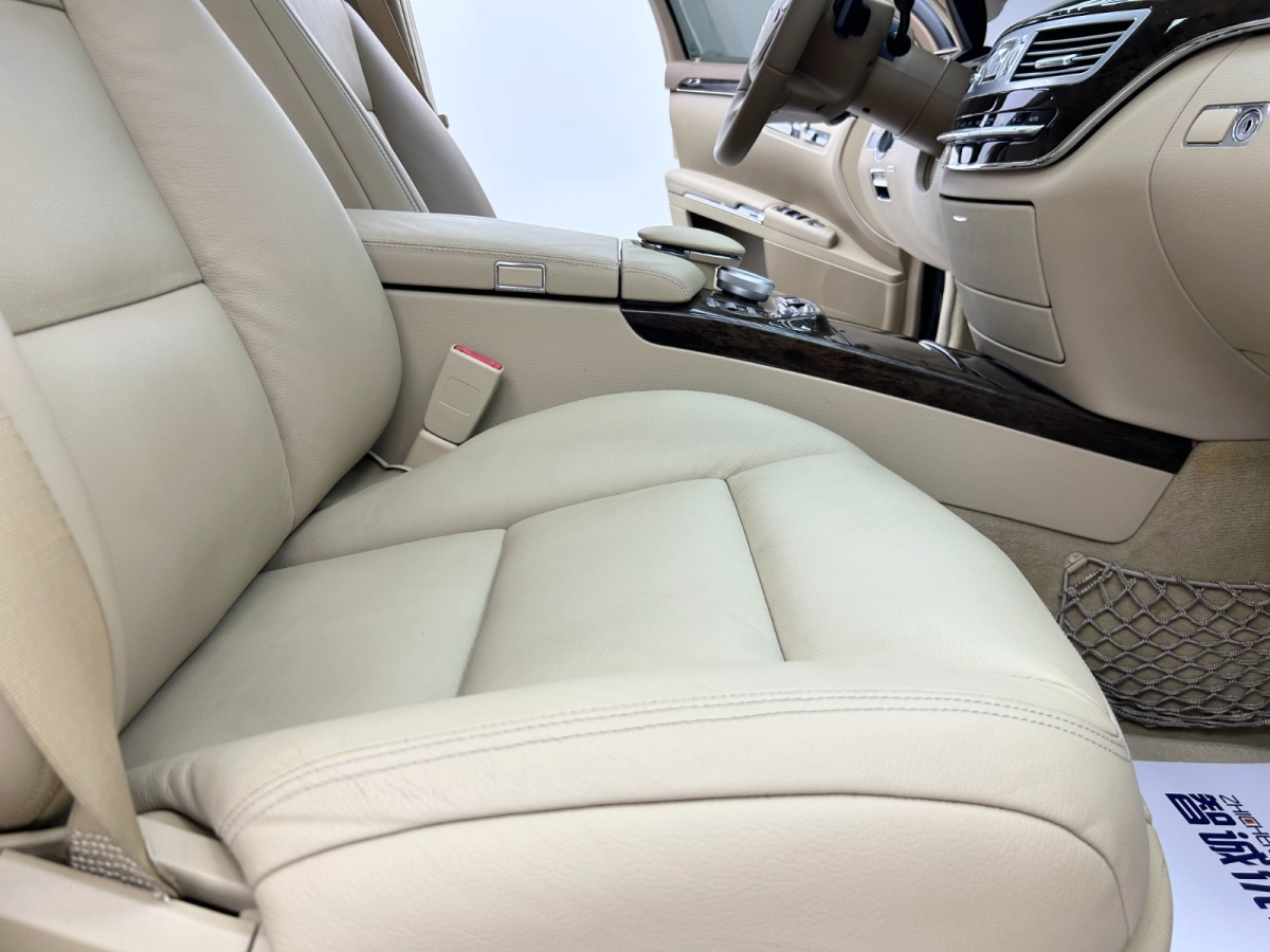 奔馳 奔馳S級(jí)  2012款 S 300 L 商務(wù)簡(jiǎn)配型圖片