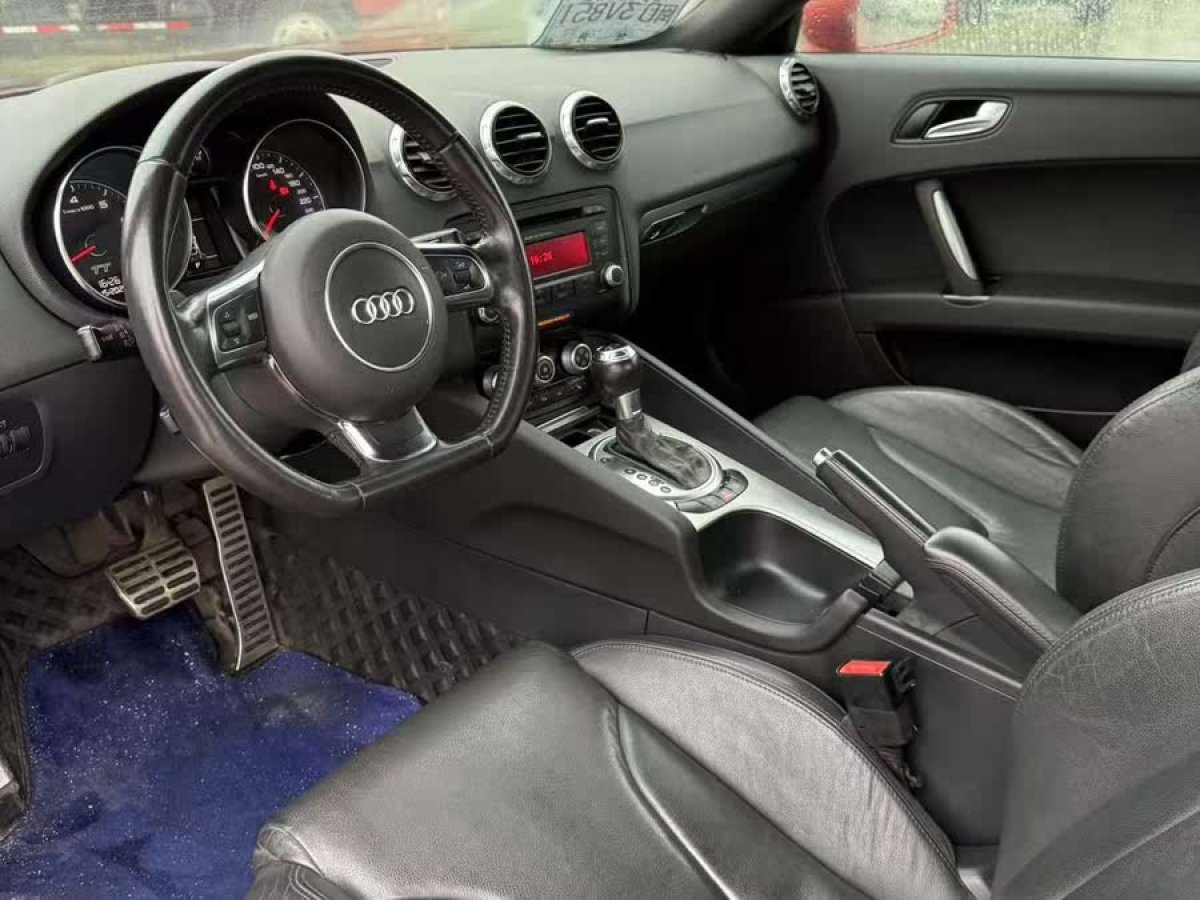 奧迪 奧迪TT  2011款 TT Coupe 2.0TFSI圖片