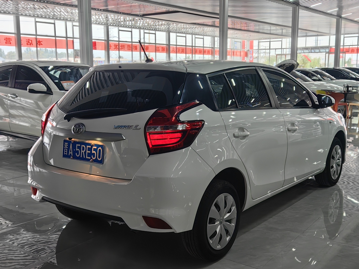 豐田 YARiS L 致炫  2016款 改款 1.5E CVT魅動(dòng)版圖片