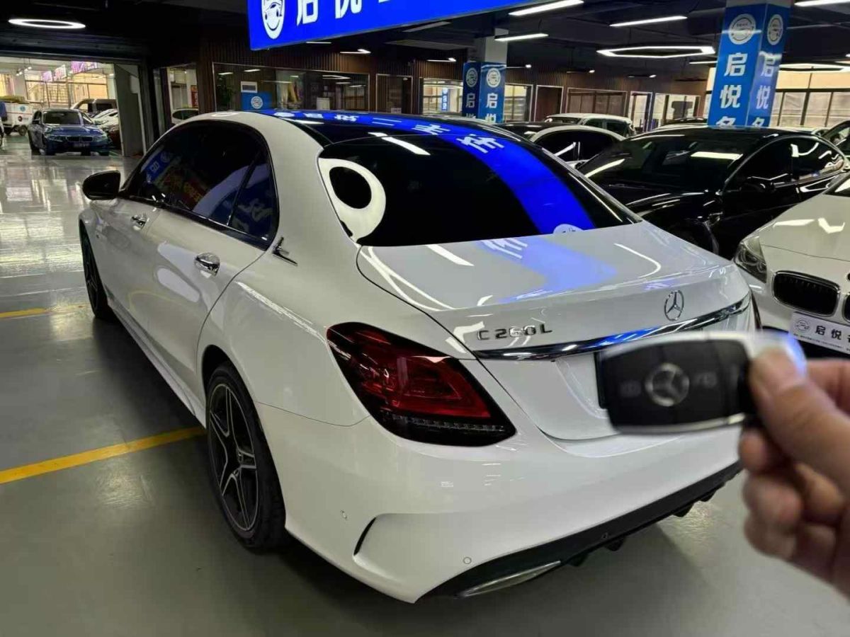 奔馳 奔馳C級(jí)  2020款 C 300 L圖片