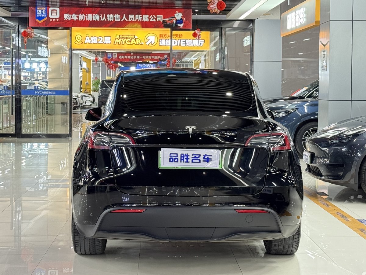 特斯拉 Model 3  2022款 后輪驅(qū)動版圖片