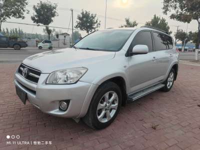 2011年6月 豐田 RAV4榮放 2.4L 自動(dòng)四驅(qū)豪華版圖片