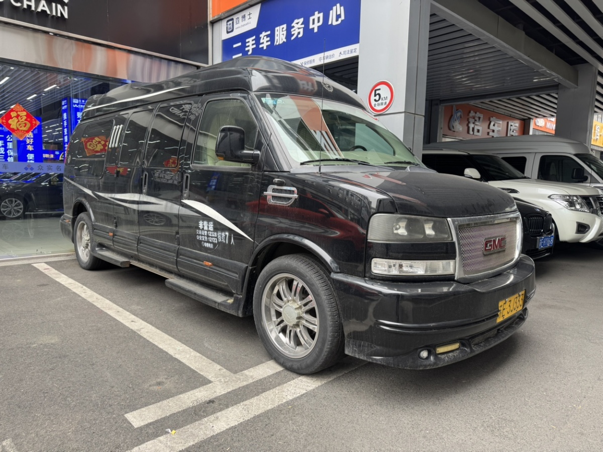 2014年3月瑪莎拉蒂 總裁 GMC SAVANA 2012款 6.0L 總裁級(jí)隱私屏版