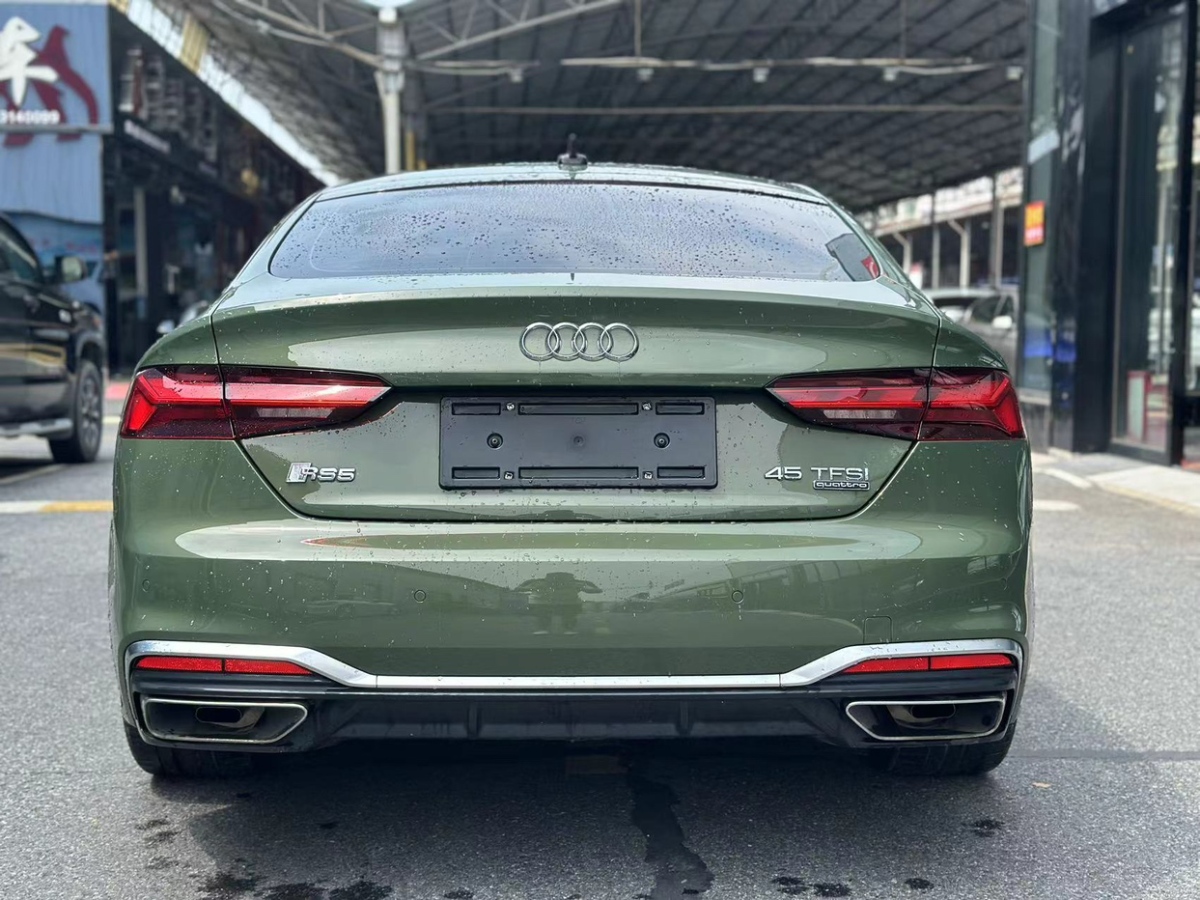 2021年12月奧迪 奧迪A5  2021款 Sportback 40 TFSI 時(shí)尚動(dòng)感型