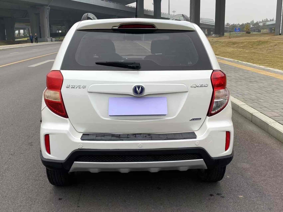 長(zhǎng)安 CX20  2014款 1.4L 手動(dòng)運(yùn)動(dòng)版 國(guó)V圖片