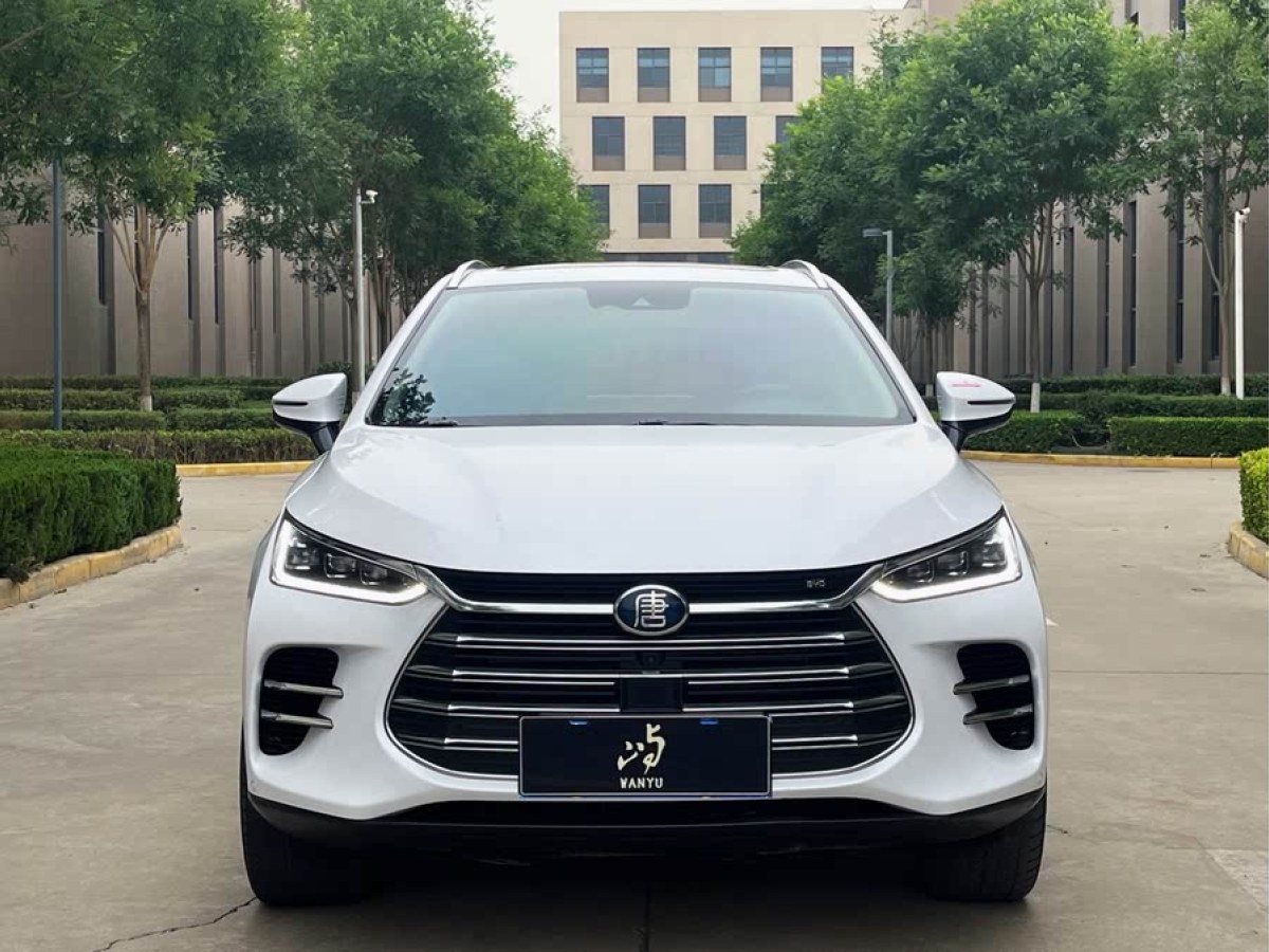 比亞迪 唐新能源  2019款 DM 2.0T 全時四驅智聯(lián)創(chuàng)世版 7座 國VI圖片