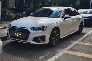 奥迪A4L 奥迪 40 TFSI 豪华动感型