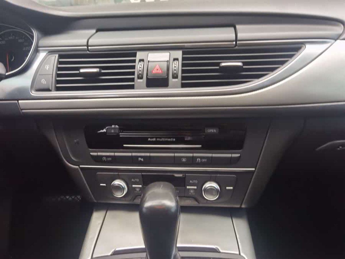 奧迪 奧迪A6L  2016款 45 TFSI quattro 運動型圖片