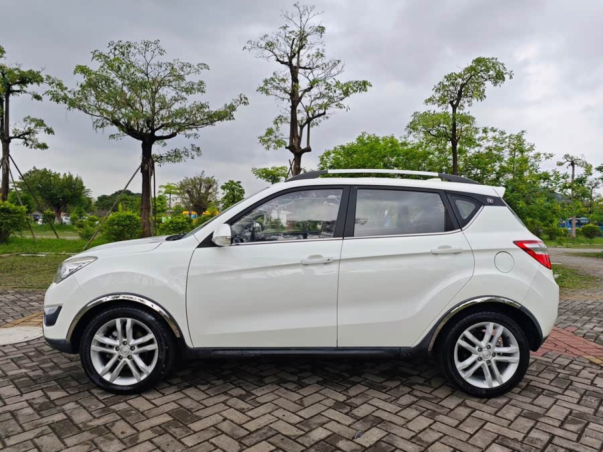 長(zhǎng)安 CS35  2016款 1.6L 自動(dòng)豪華型 國(guó)V圖片