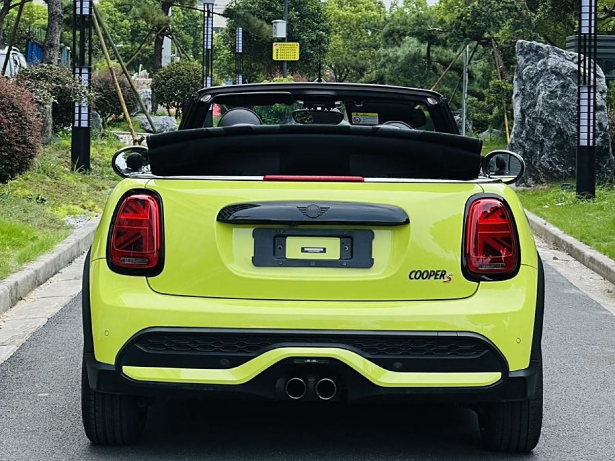 MINI MINI  2023款 2.0T COOPER S CABRIO 藝術(shù)家圖片