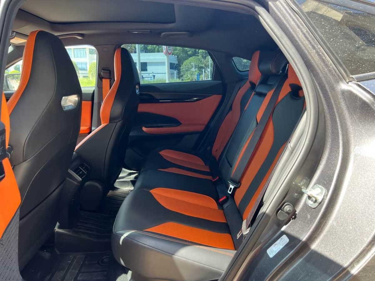 長(zhǎng)安 長(zhǎng)安UNI-V  2023款 1.5T 運(yùn)動(dòng)版圖片