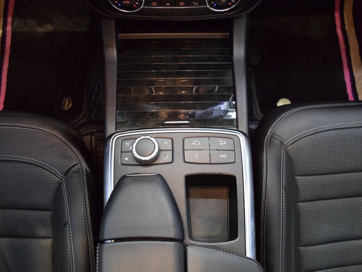 奔驰 奔驰GL级AMG  2014款 AMG GL 63图片
