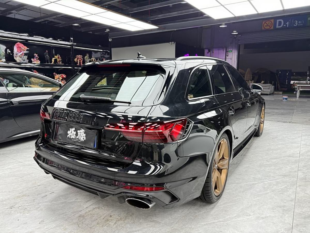 奧迪 奧迪RS 4  2021款 RS4 Avant 黑曜版圖片