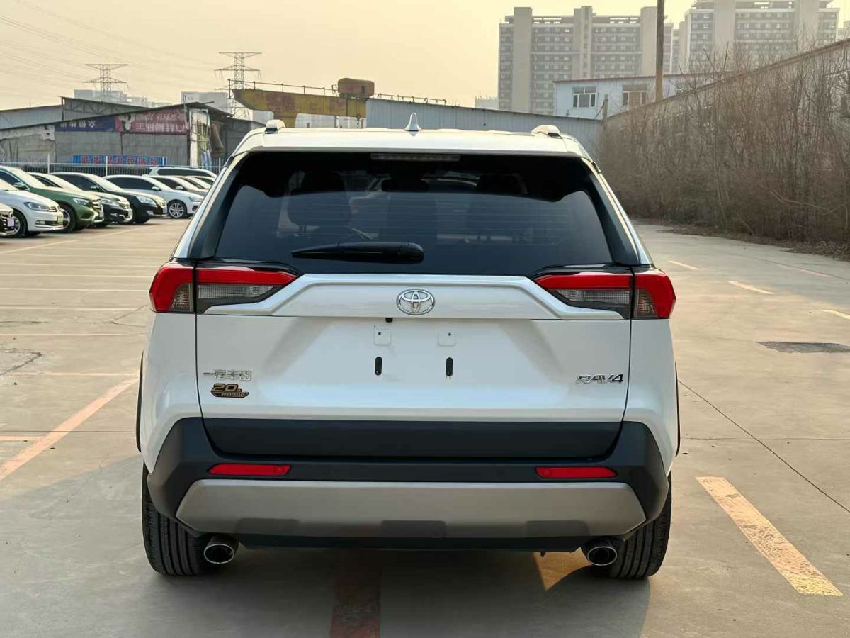 豐田 RAV4榮放  2013款 2.0L CVT兩驅(qū)都市版圖片