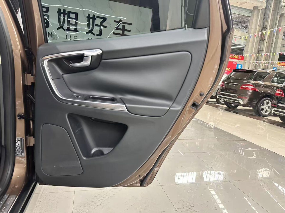沃爾沃 XC60  2013款 T5 智雅版圖片