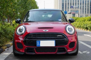 JCW MINI 2.0T JOHN COOPER WORKS