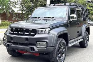 BJ40 北京 2.0T 自动四驱环塔冠军版